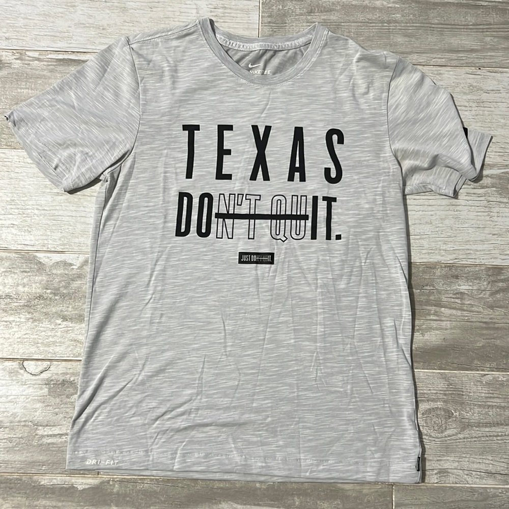 The Nike Tee Dri-Fit